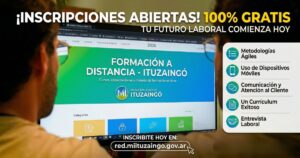 Estudiante ingresando a la plataforma virtual de la Municipalidad de Ituzaingó para inscribirse en los nuevos cursos gratuitos con salida laboral.