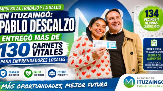 Pablo Descalzo en masiva entrega de carnets a emprendedores de Ituzaingó